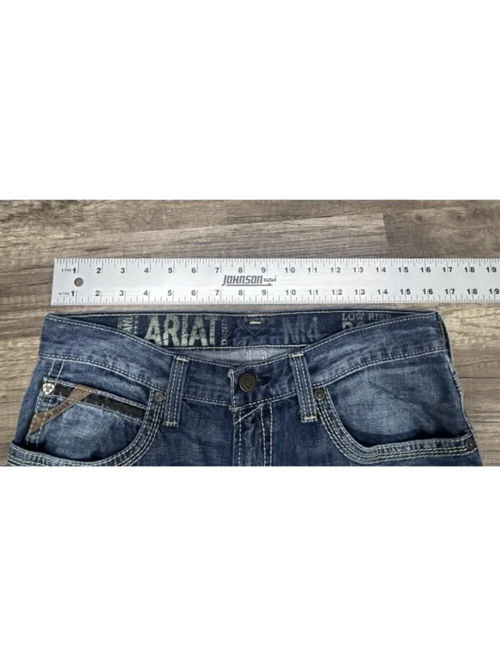 Ariat M4 Low Rise Boot Cut Jeans Men’s 31x34 Blue Denim (actual 32x34) Western